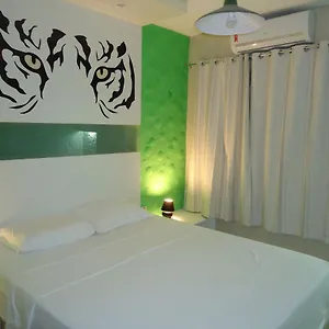 Apartamento 804 Lindo Flat Mobiliado Com Vista Lateral Mar Na Praia De Iracema, Fortaleza (Ceara)